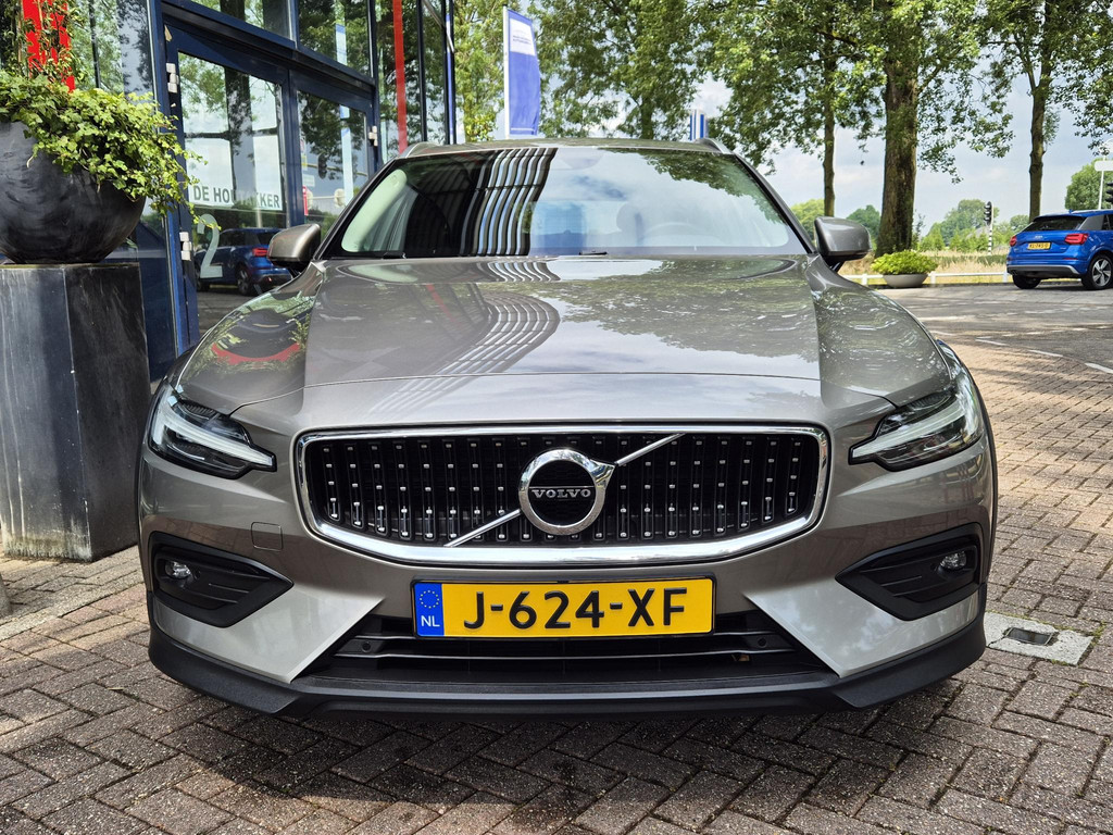45940723-6.jpg