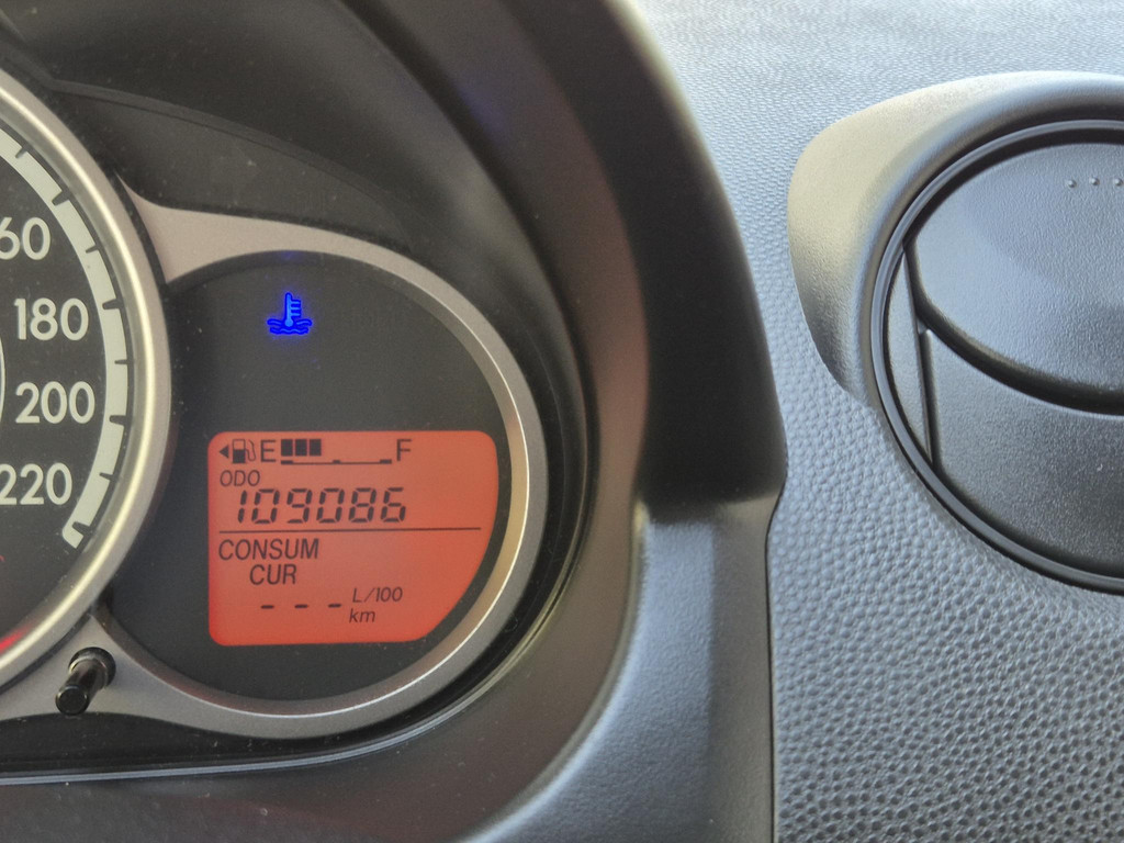 47945809-18.jpg