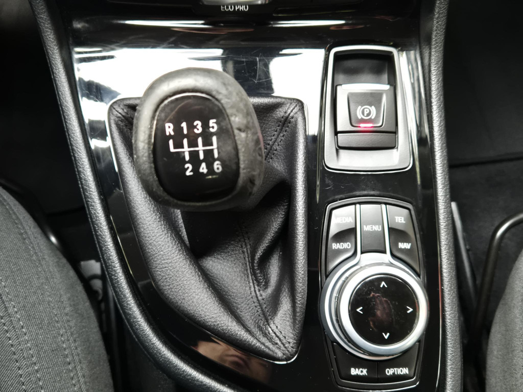 48526774-20.jpg